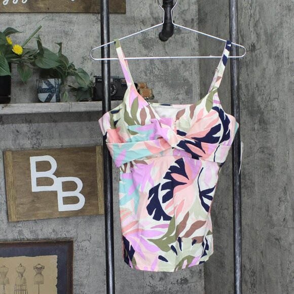 Raisins Other - Raisins Womens Trendy Plus Size Aries Tankini Swim Top P840640 Pink Multi 16W